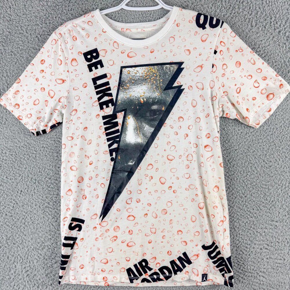 Air Jordan Gatorade Nike T-Shirt Mens Small Be Like Mike 2015 Allover AJ1165-100